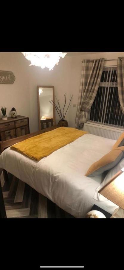 Lovely Ground Floor Apartment With Easy Parking. Belfast Exteriör bild
