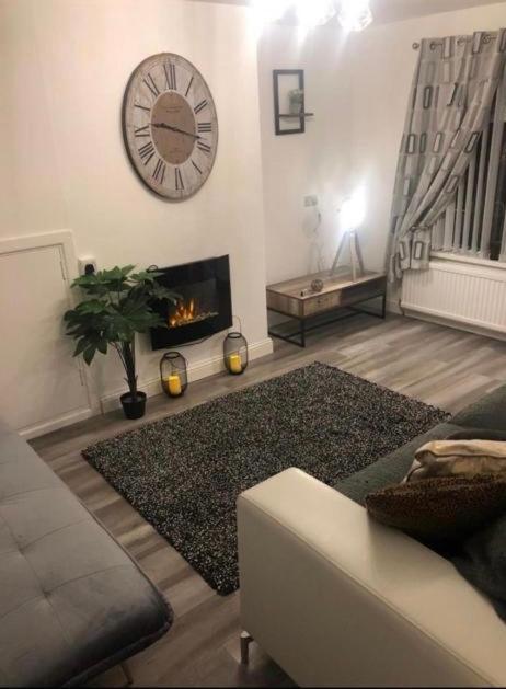 Lovely Ground Floor Apartment With Easy Parking. Belfast Exteriör bild
